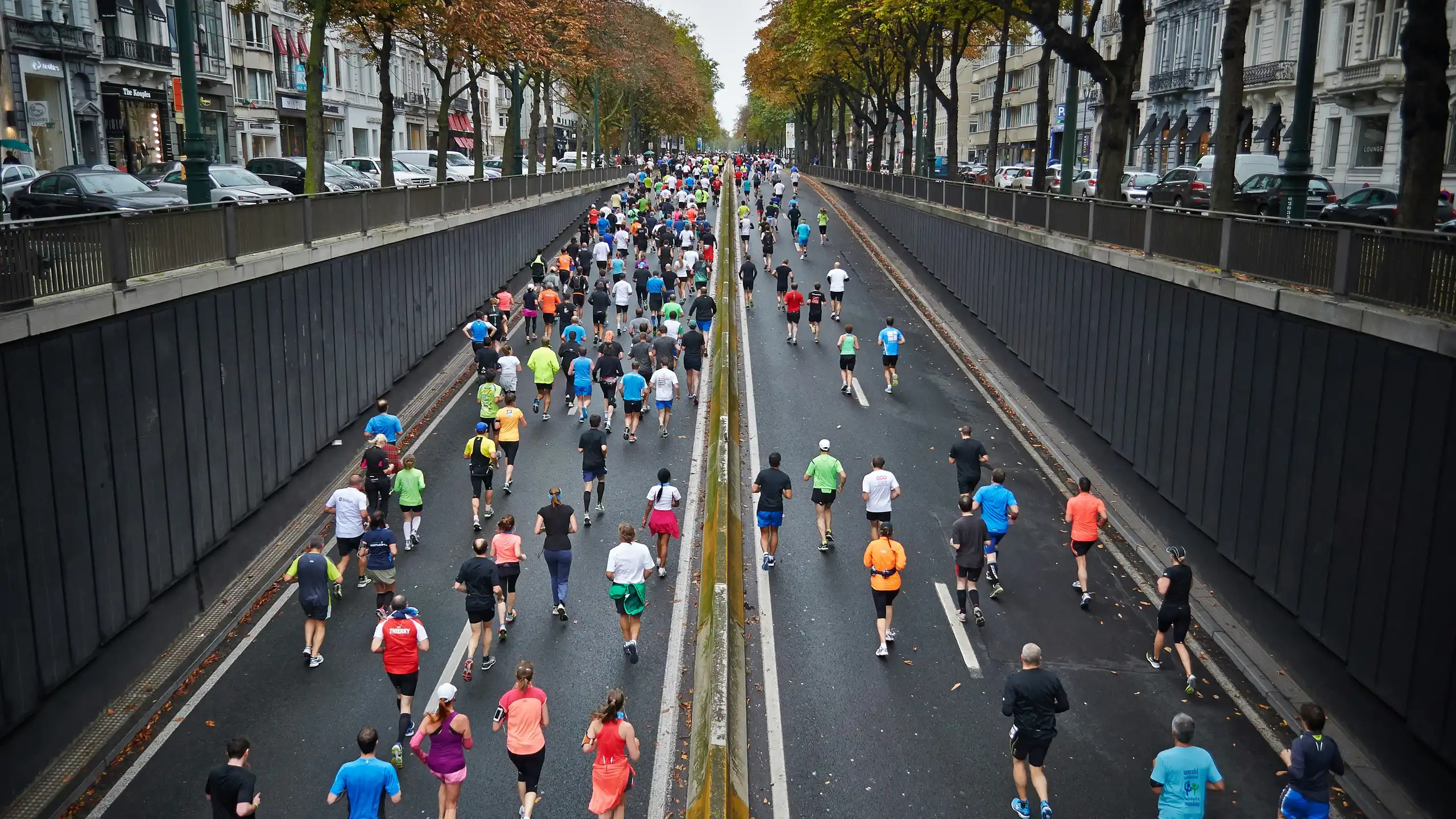 photo of marathon runners