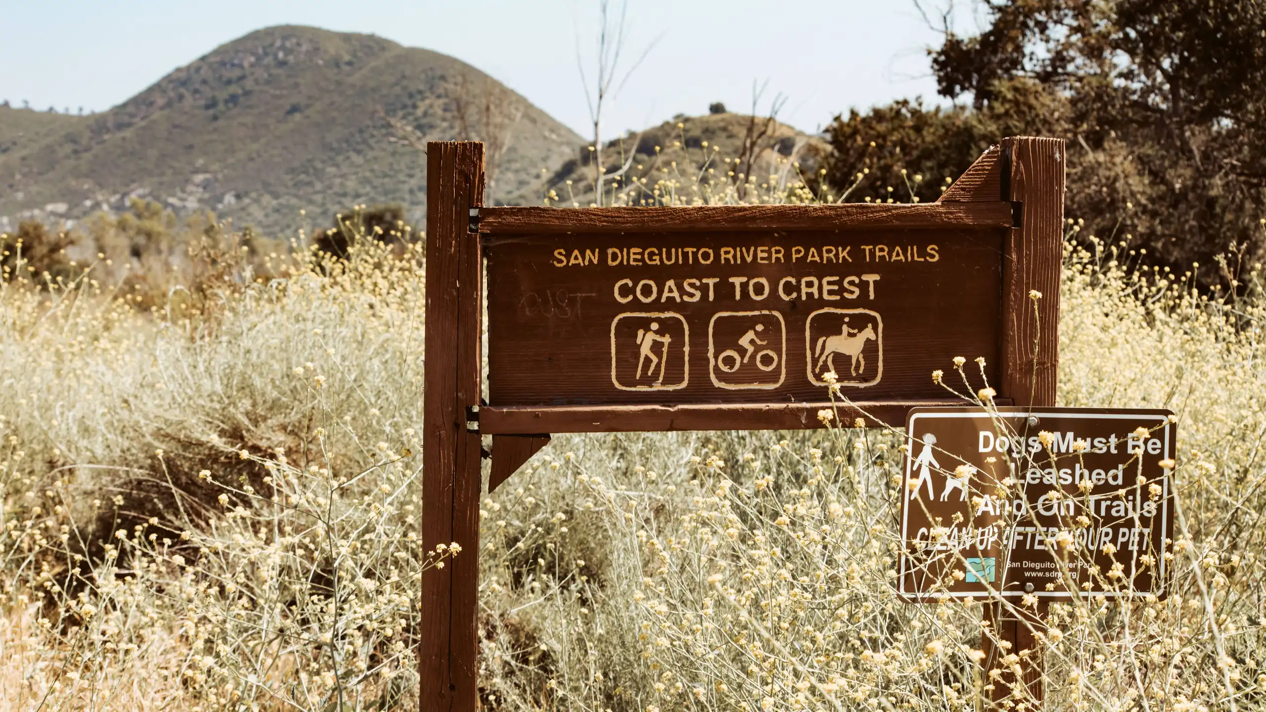 photo of San Dieguito River Park sign